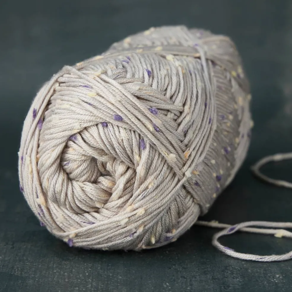Flecks™ Yarn by Loops & Threads®