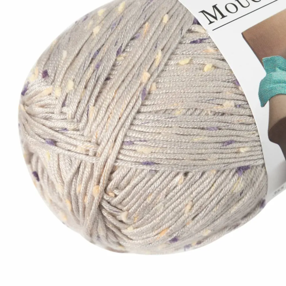 Flecks™ Yarn by Loops & Threads®