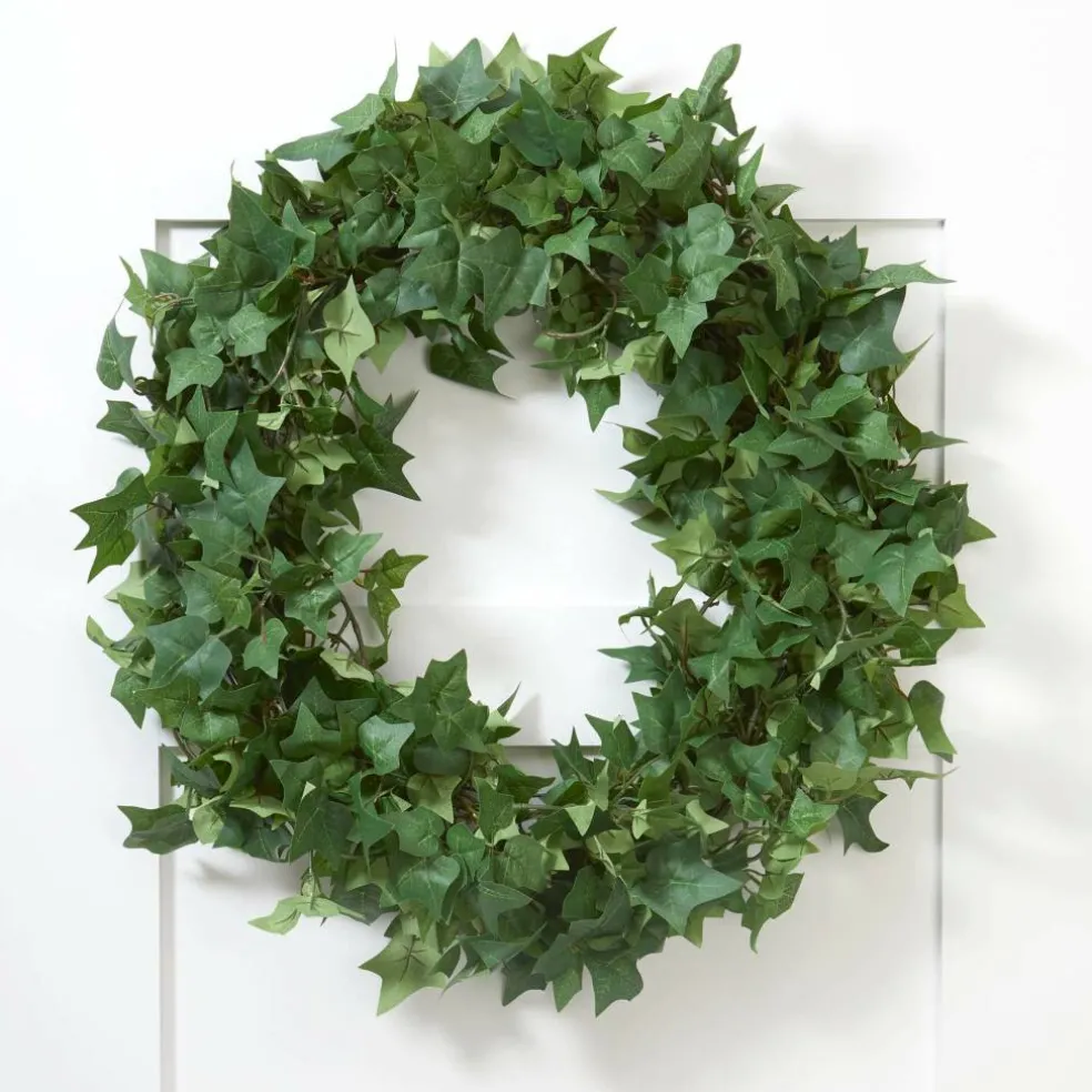 FloraCraft® FloraFōM® 13.75" Green Foam Wreath