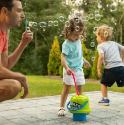 Fubbles No-Spill Big Bubble Bucket With Bubbles 20 oz, Outdoor Bubble Toy with 3 Wands