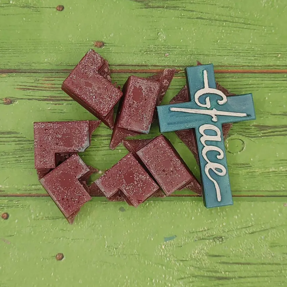 Grace Cross Snap Out Center Wax Melt Snap Bar Silicone Mold