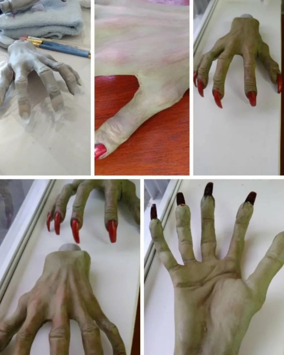 Halloween Skeleton Hands – Realistic Life-Size Zombie Hands, 1 Pair
