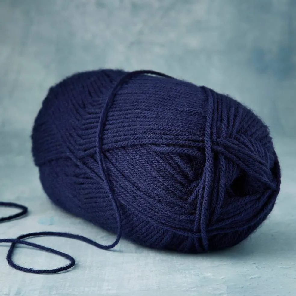 Impeccable® Solid Yarn by Loops & Threads®