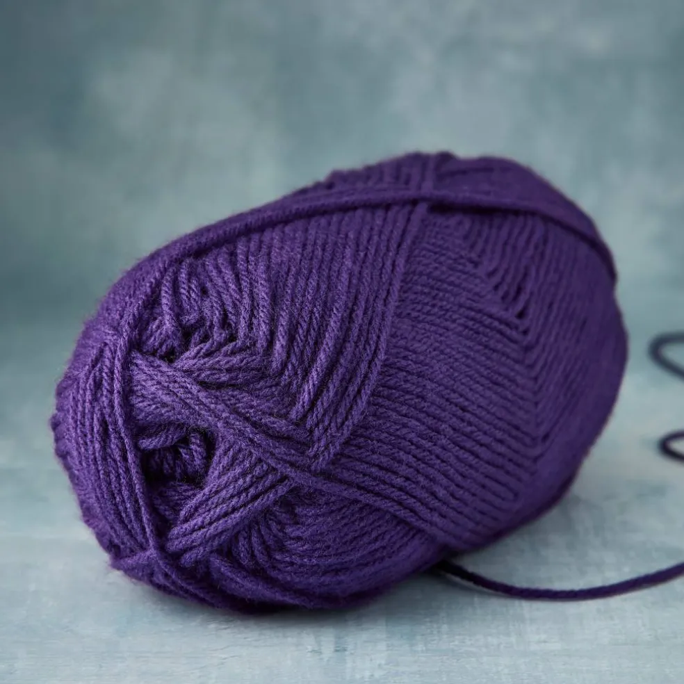 Impeccable® Solid Yarn by Loops & Threads®