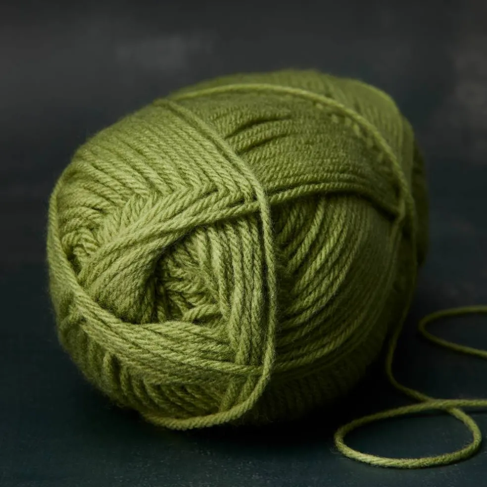 Impeccable® Solid Yarn by Loops & Threads®