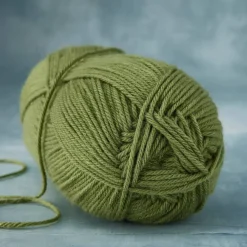 Impeccable® Solid Yarn by Loops & Threads®