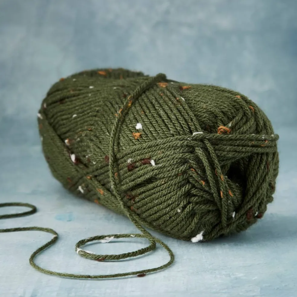 Impeccable™ Tweed Yarn by Loops & Threads®