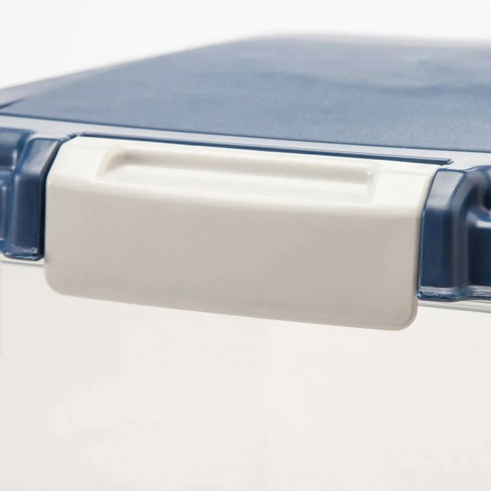 IRIS Airtight Pet Food Storage Containers with Attachable Casters