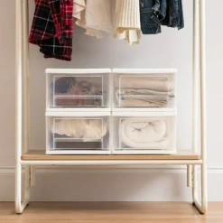 IRIS USA Stackable Plastic Storage Chest
