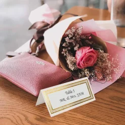 JAM Paper Triple Gold Border Fold-Over Wedding Table Place Cards, 100ct.