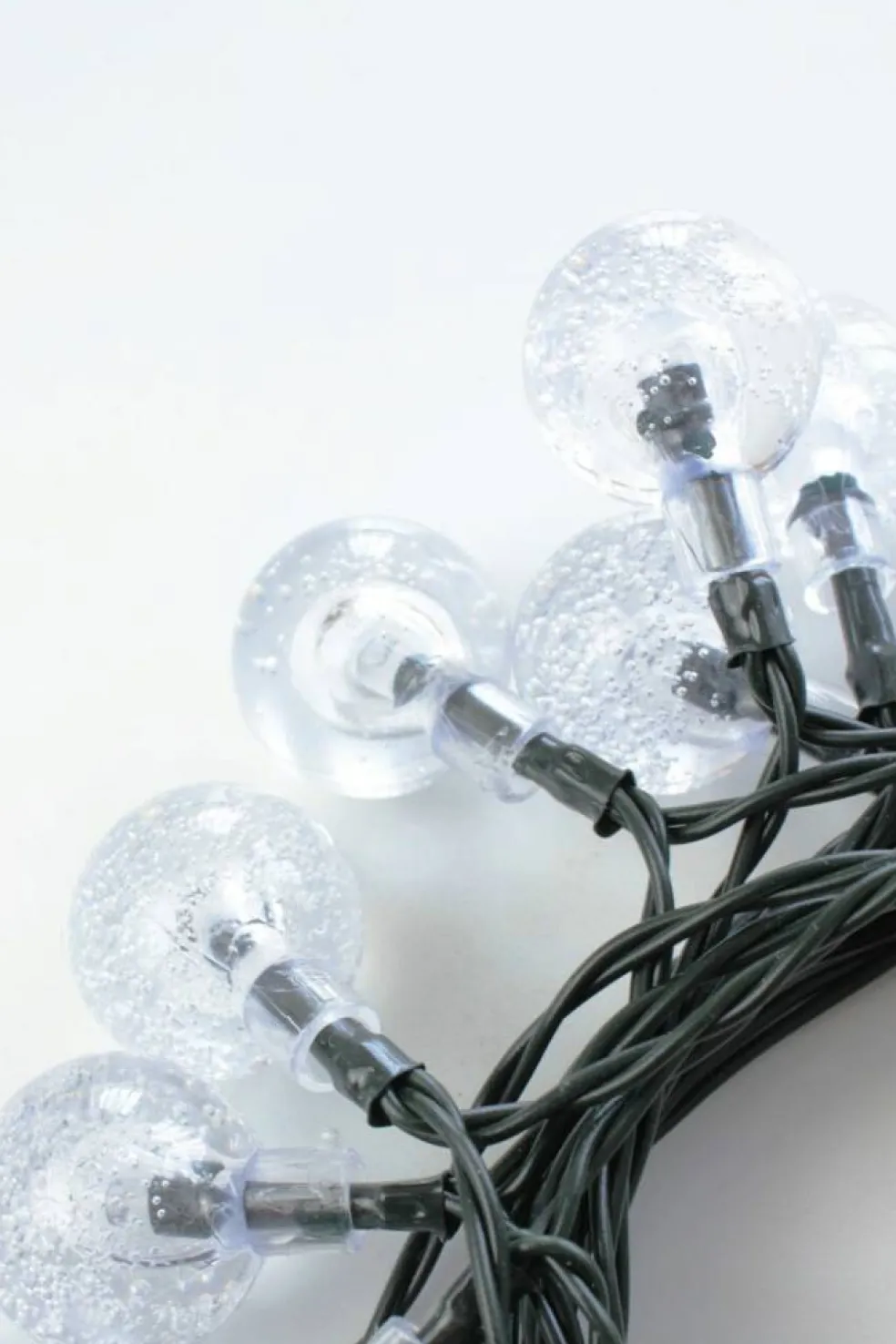 60 LED Solar Bubble String Lights 42ft Waterproof with 8 Modes