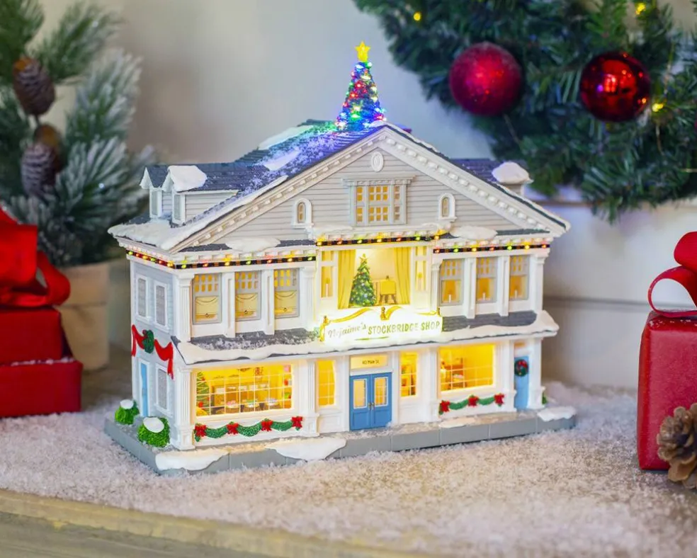 Lemax Nejaime's Stockbridge Shop Lighted Building With 4.5V Adaptor #15807