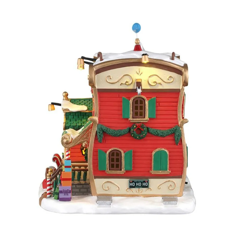 Lemax® Santa's Wonderland™ Santa's Sleigh Barn