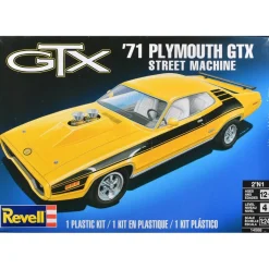 Level 4 Model Kit 1971 Plymouth GTX Street Machine 2-in-1 Kit 1/24 Scale Model by Revell