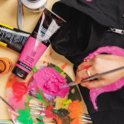 Liquitex® BASICS® Flat Brush