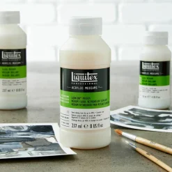 Liquitex® Slow-Dri® Blending Medium