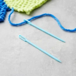 Loops & Threads® Plastic Yarn Needles, 2ct.
