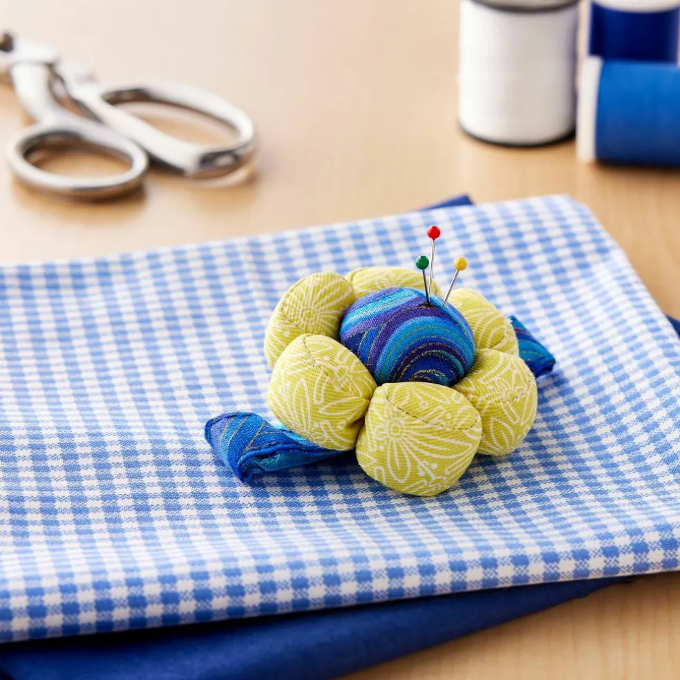 Loops & Threads™ Wrist Pin Cushion