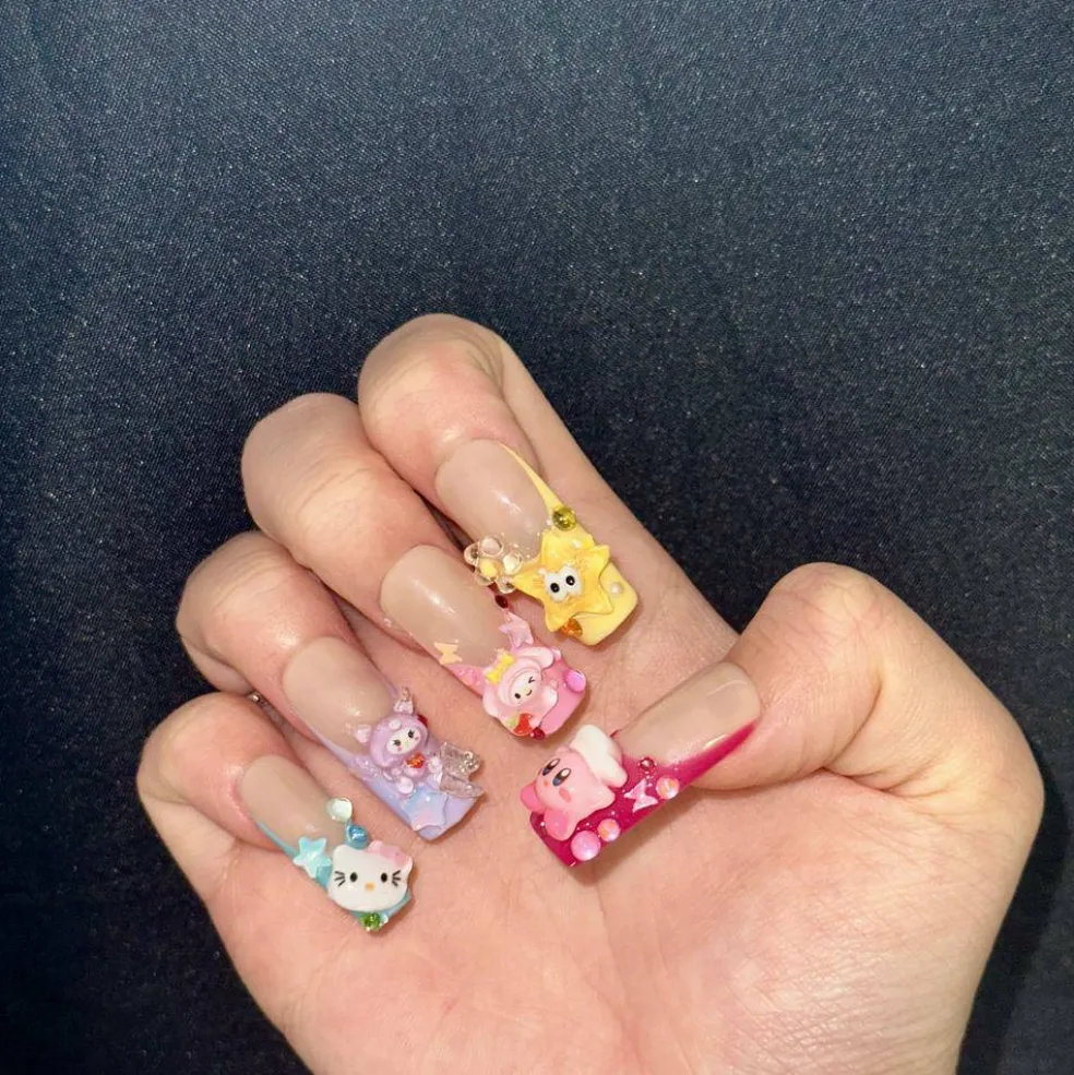 Love Scratch - Whimsical Cartoon Press-On Nails for Salon-Quality Manicure - 10 Piece