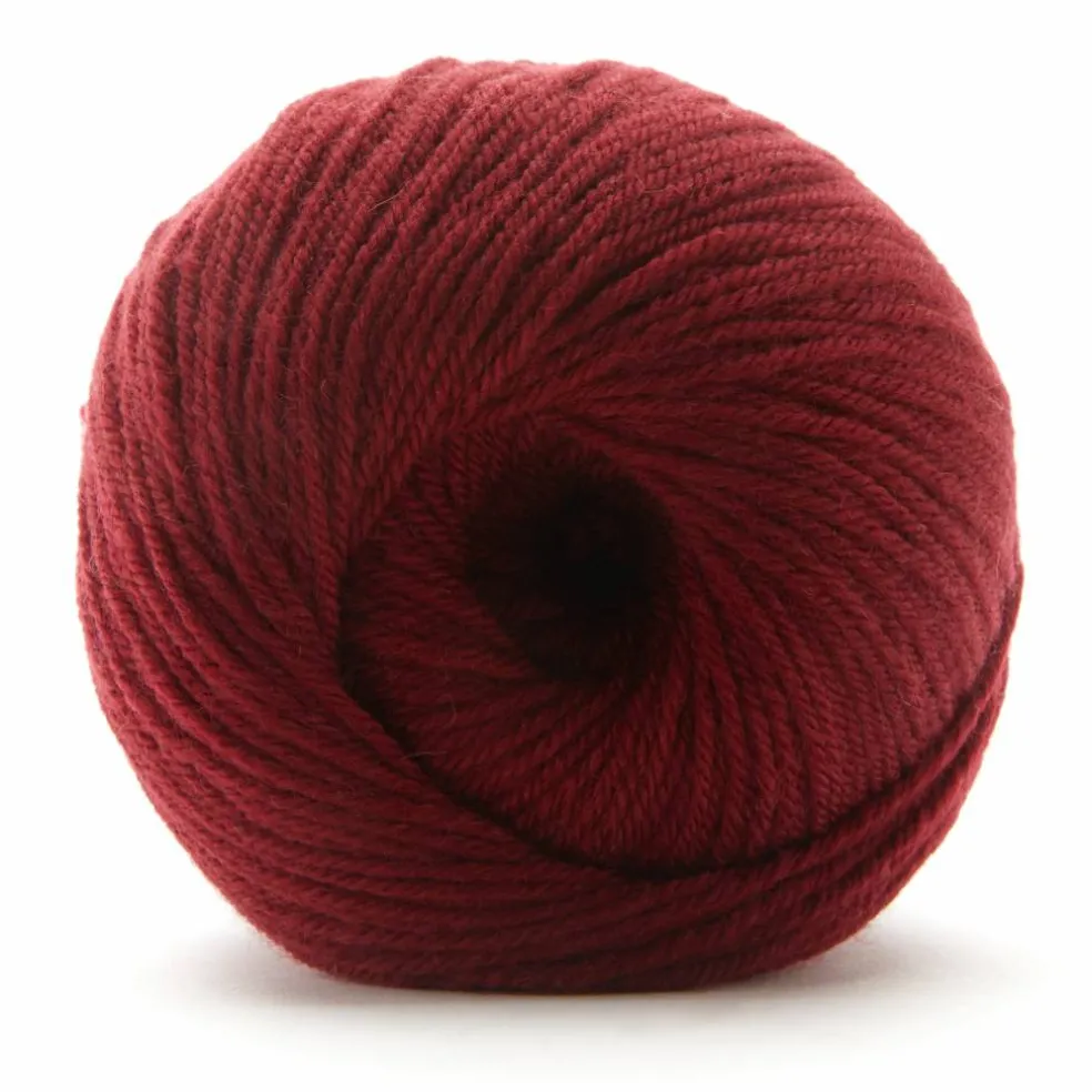 Luxe Merino™ Solid Yarn by Loops & Threads®