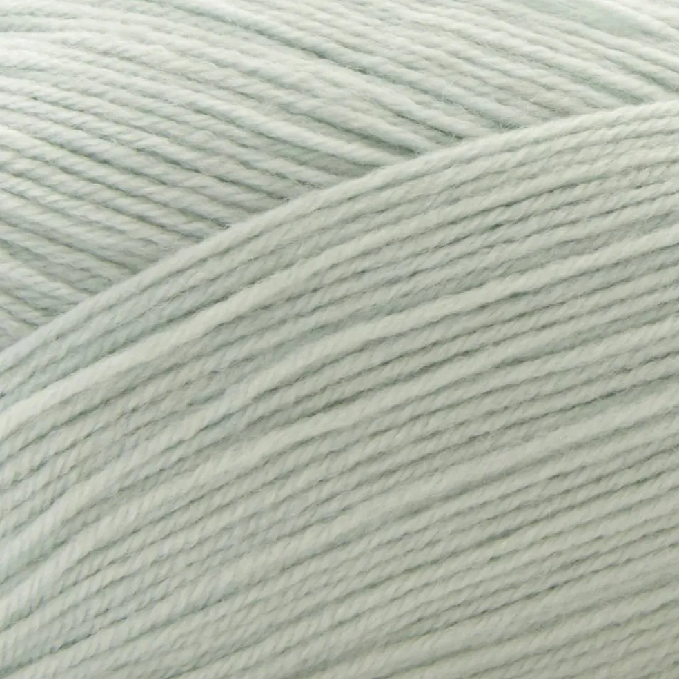 Luxe Merino™ Solid Yarn by Loops & Threads®