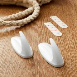 3M Command™ Designer Hooks