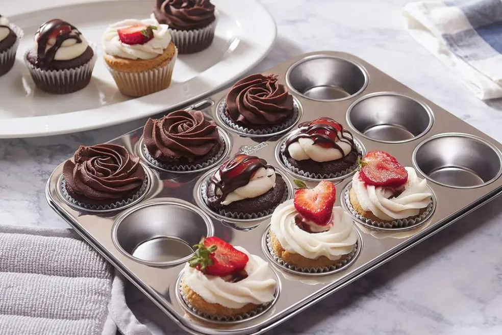 Muffin and Cupcake Pan, 12 Standard Cup, Stainless Steel