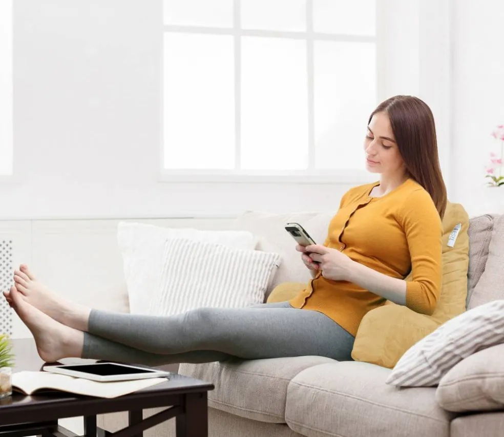 Nestl Reading Pillow