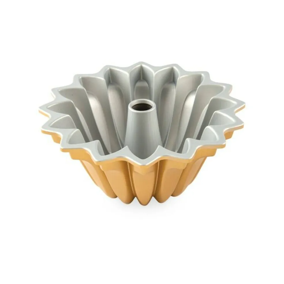 Nordic Ware Cast Aluminum Lotus Bundt Pan, Gold
