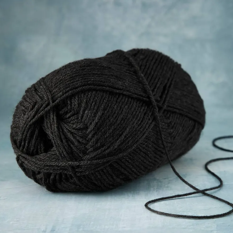 18 Pack: Impeccable® Solid Yarn by Loops & Threads®