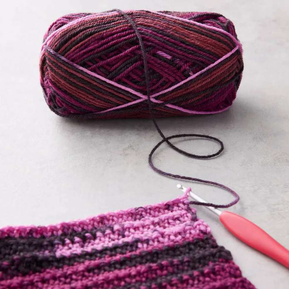 18 Pack: Patons® Yarnspirations™ Kroy Socks™ Yarn