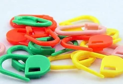 100PC Mix Color Knitting Stitch Counter Crochet Locking Stitch Markers Stitch Needle Clip Knitting Crochet Markers (100)