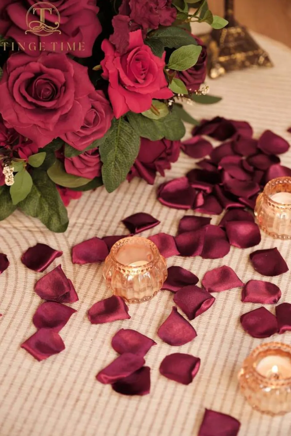 300pcs Silk Rose Petals Burgundy Heart Flower Petals for Wedding