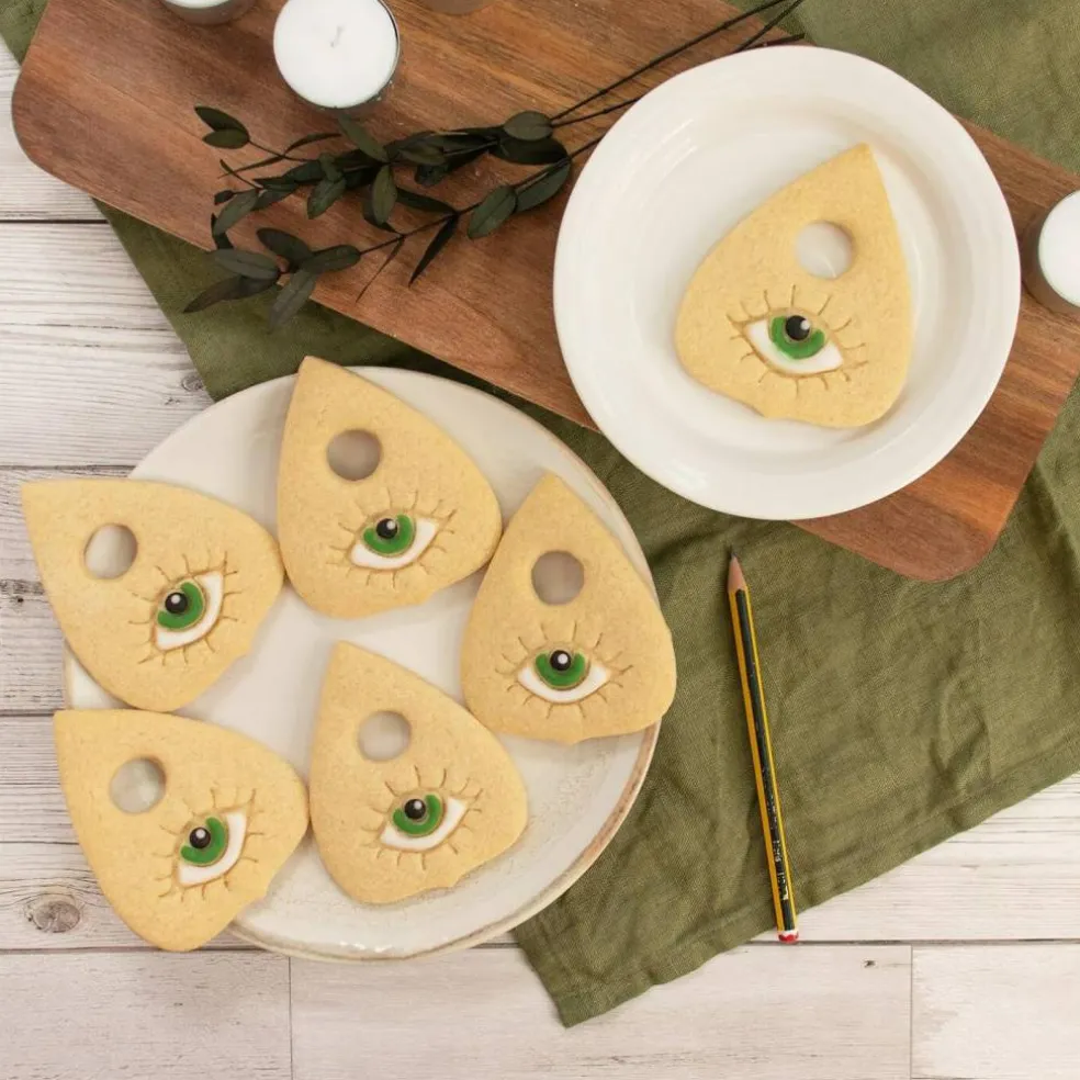 Planchette Eye cookie cutter, 1 piece