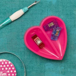 Prym® Love Magnetic Heart Pin Cushion