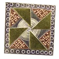 Puffin & Company Pinwheel Quilt Needle Nanny Magnetic Needle Minder, Brooch