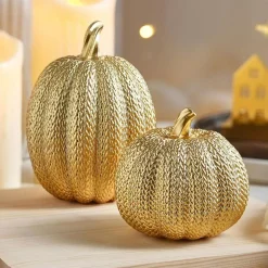 Pumpkin Fall Decor Indoor, 2 Pcs Gold Resin Pumpkins with Woven Texture, Elegant Faux Pumpkin Figurines for Thanksgiving Autumn Harvest Table Centerpiece, Mantel, Shelf & Home Decor