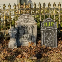 RIP Skulls Tombstones, 3ct. by Ashland®