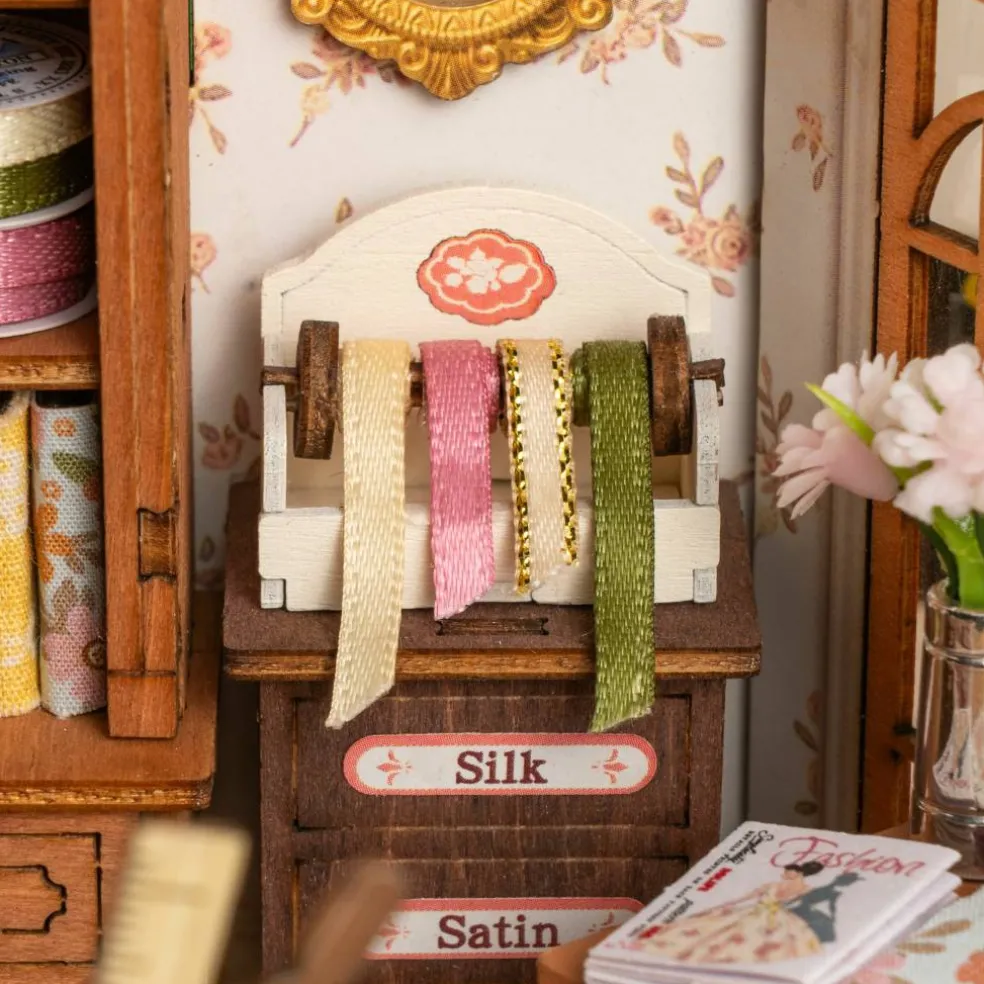 Rolife® Elsa's Tailoring DIY Miniature House Kit
