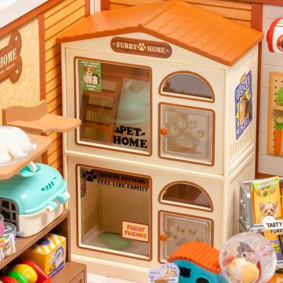 Rolife Furry Friends' Home DIY Miniature House DW027