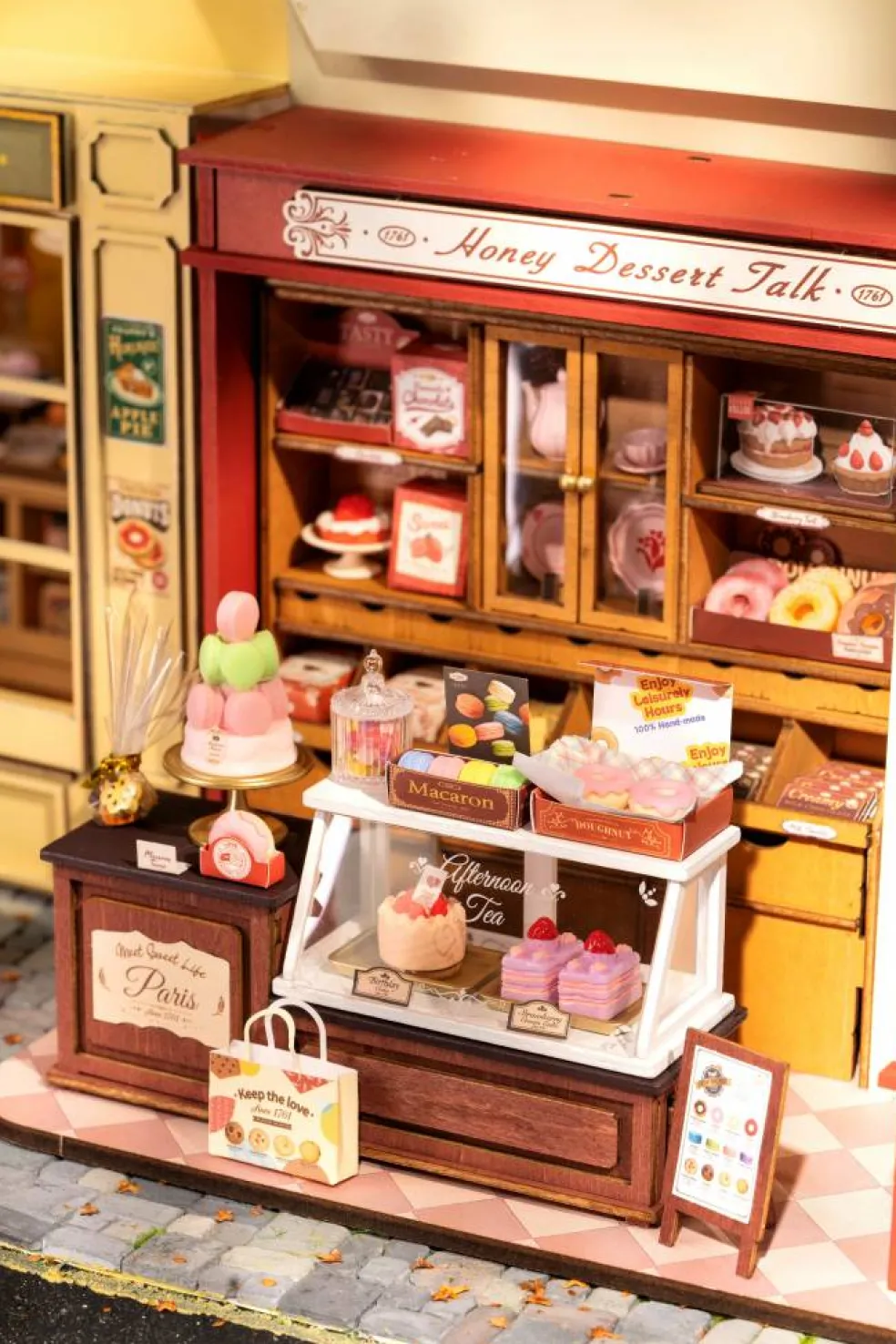 Rolife® Honey Dessert Talk DIY Miniature House Kit