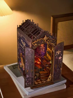 Rolife® Magic Fantasy Corner DIY Book Nook Kit