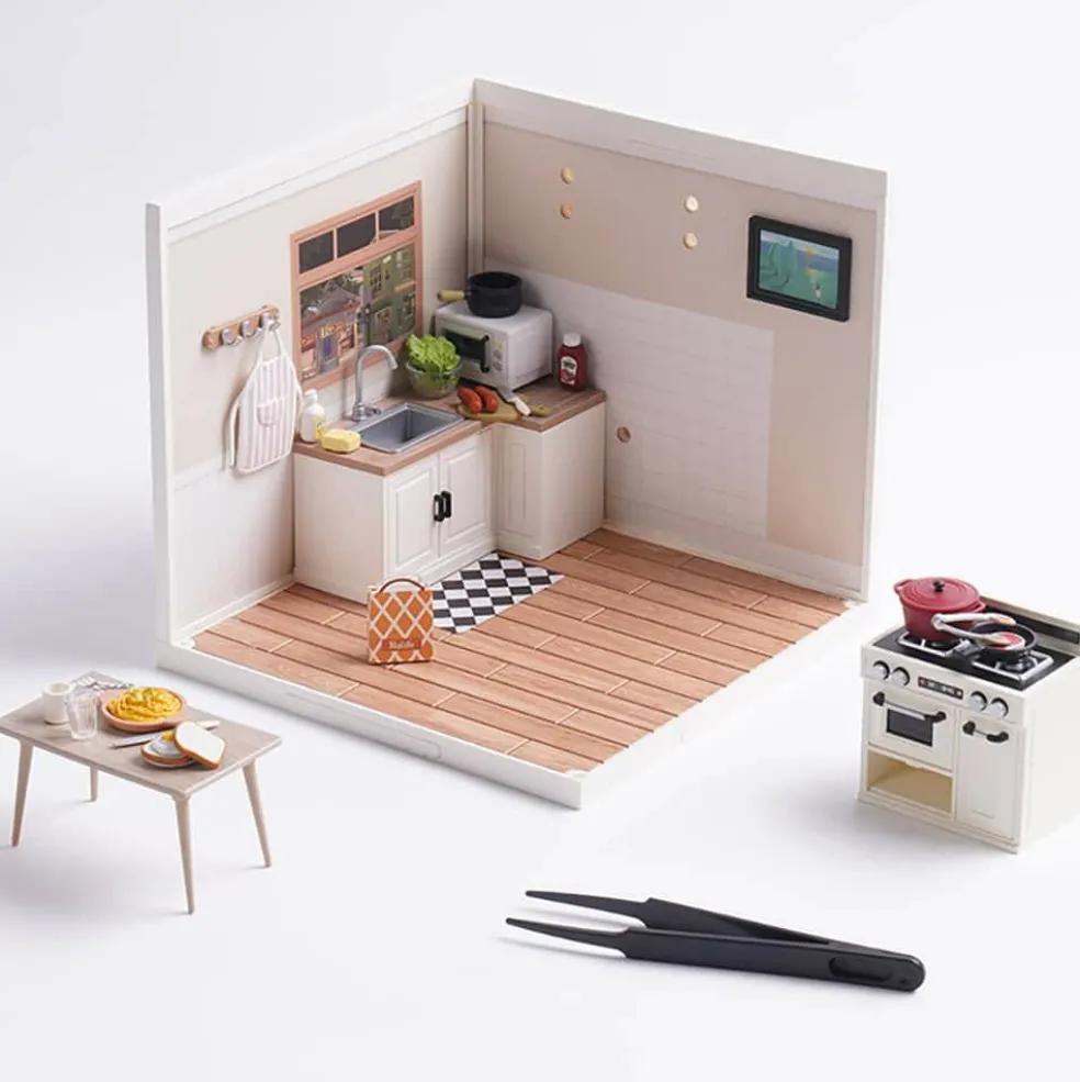 Rolife® Super Creator Happy Meals Kitchen DIY Miniature Kit