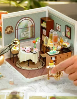 RolifeĀ® Super Creator Sweet Sips Tea DIY Miniature Kit