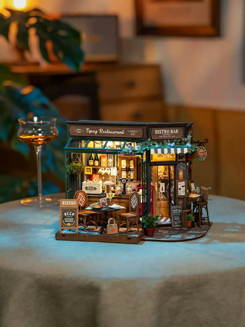 Rolife® Tipsy Restaurant DIY Miniature House Kit