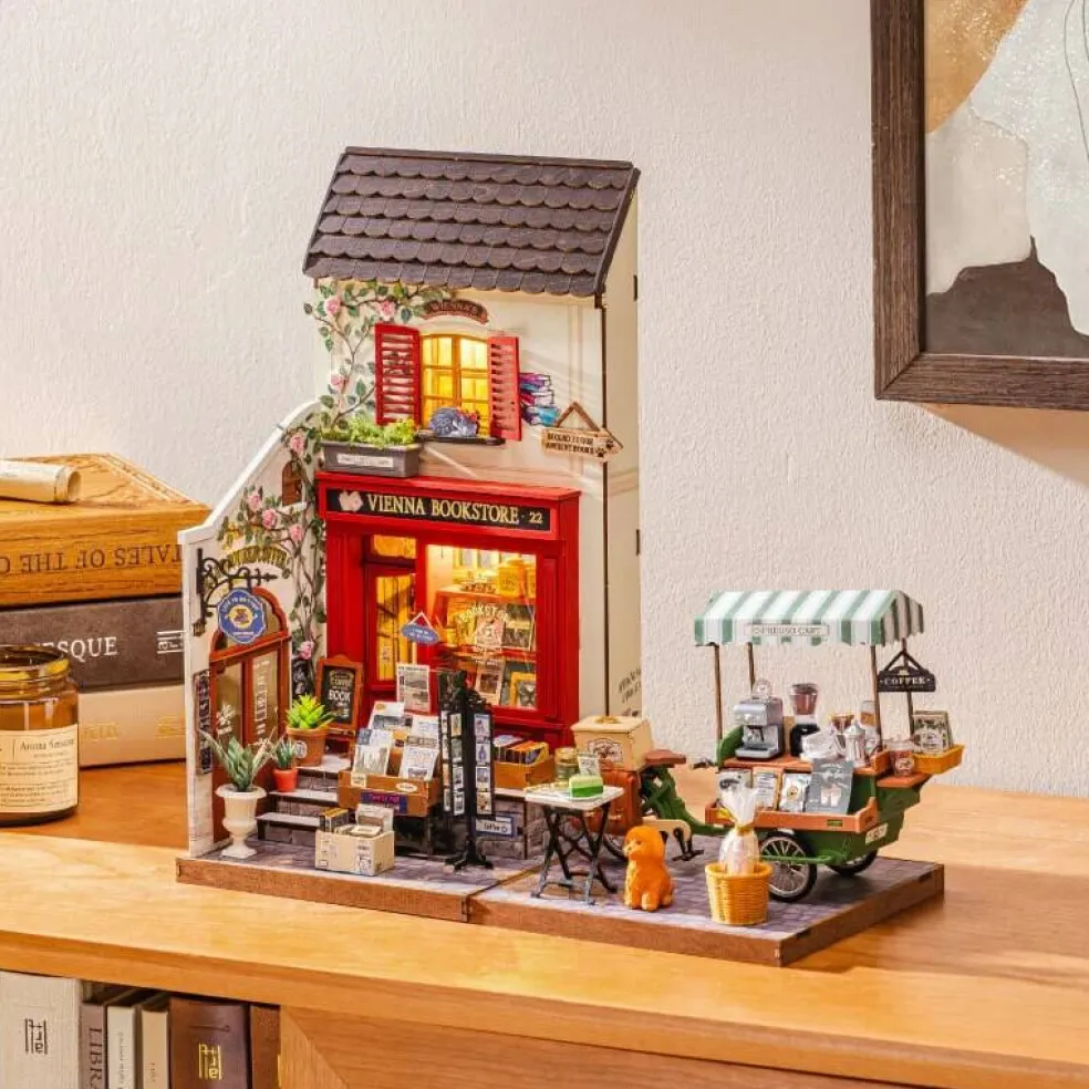 Rolife Vienna Bookstore DIY Miniature House DG183
