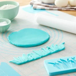 Satin Ice® Ready-To-Use Fondant, 4.4oz.