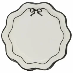 9" Scalloped Bow Paper Dinner Plates, 8ct. by Celebrate Itâ„¢