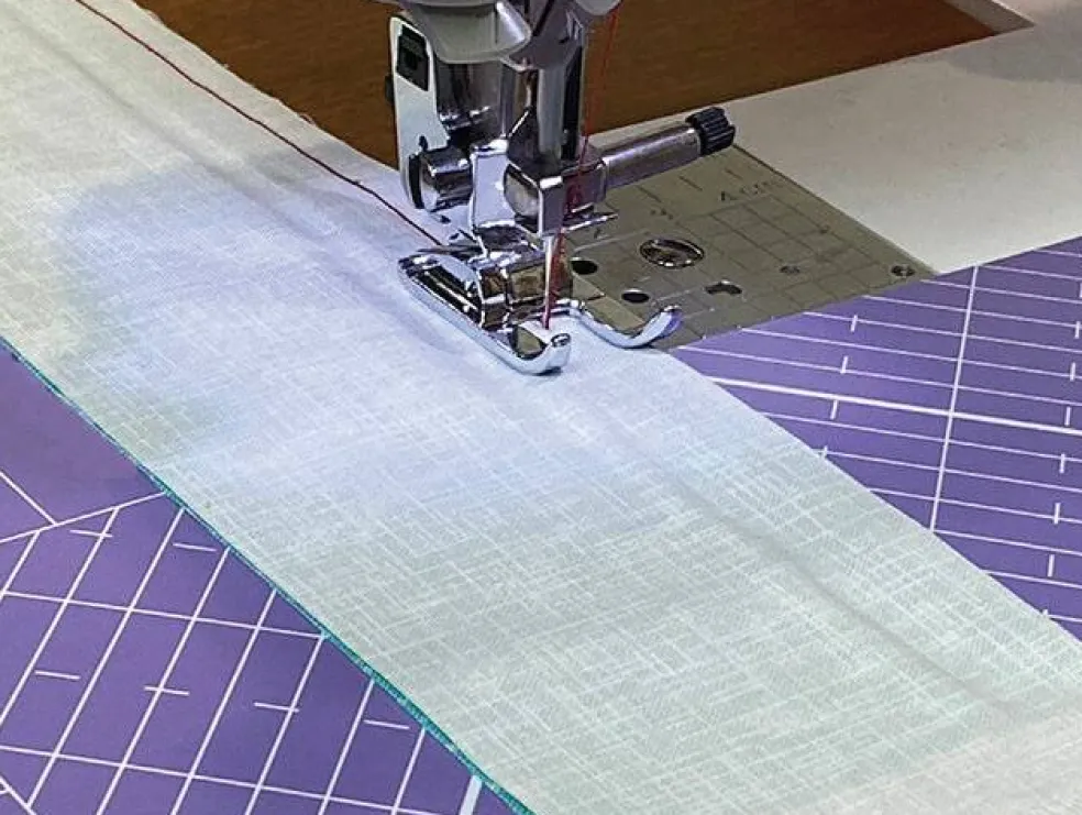 Sew Straight & Fabric Glide