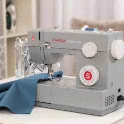 SINGER® HD4452 Heavy Duty Sewing Machine